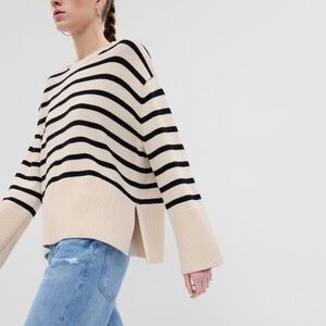 GAP Striped Split Hem Sweater 100% Cotton Knit Black White Striped Small